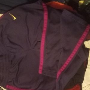 XL Nike Thermal-Fit purple with Fushia stripes Sweat Pants.